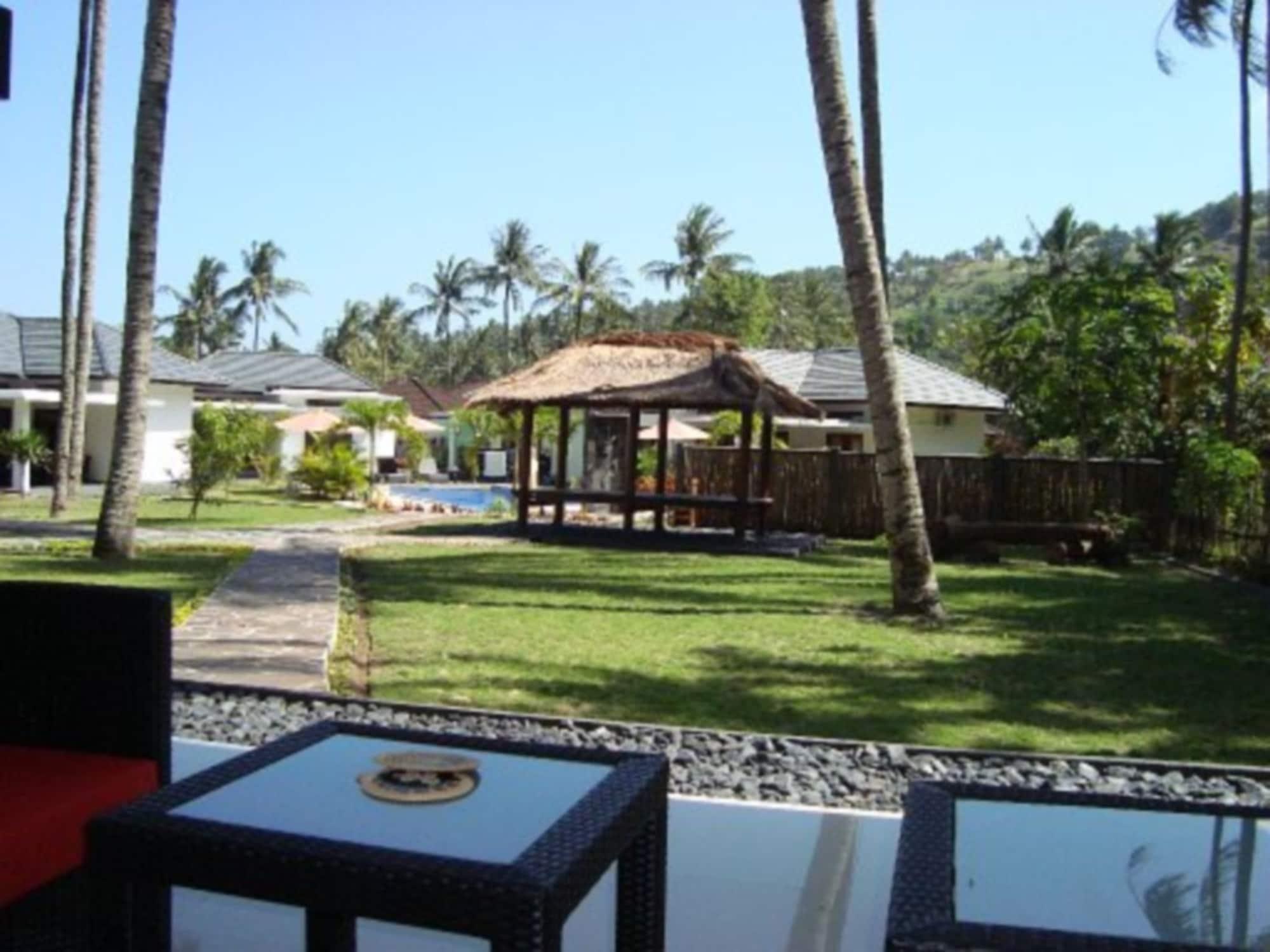 Dream Estate Resort Senggigi Ngoại thất bức ảnh