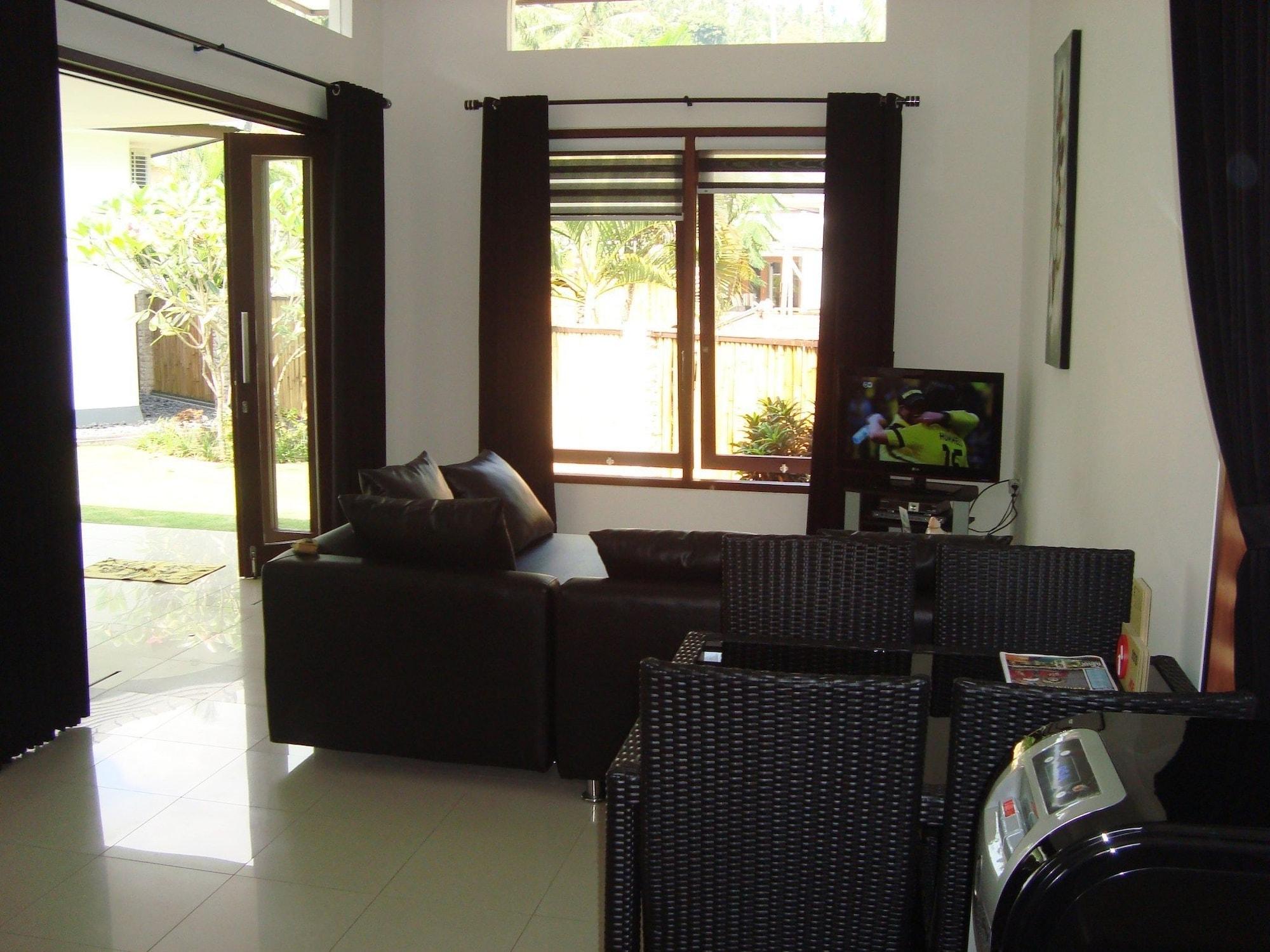 Dream Estate Resort Senggigi Ngoại thất bức ảnh
