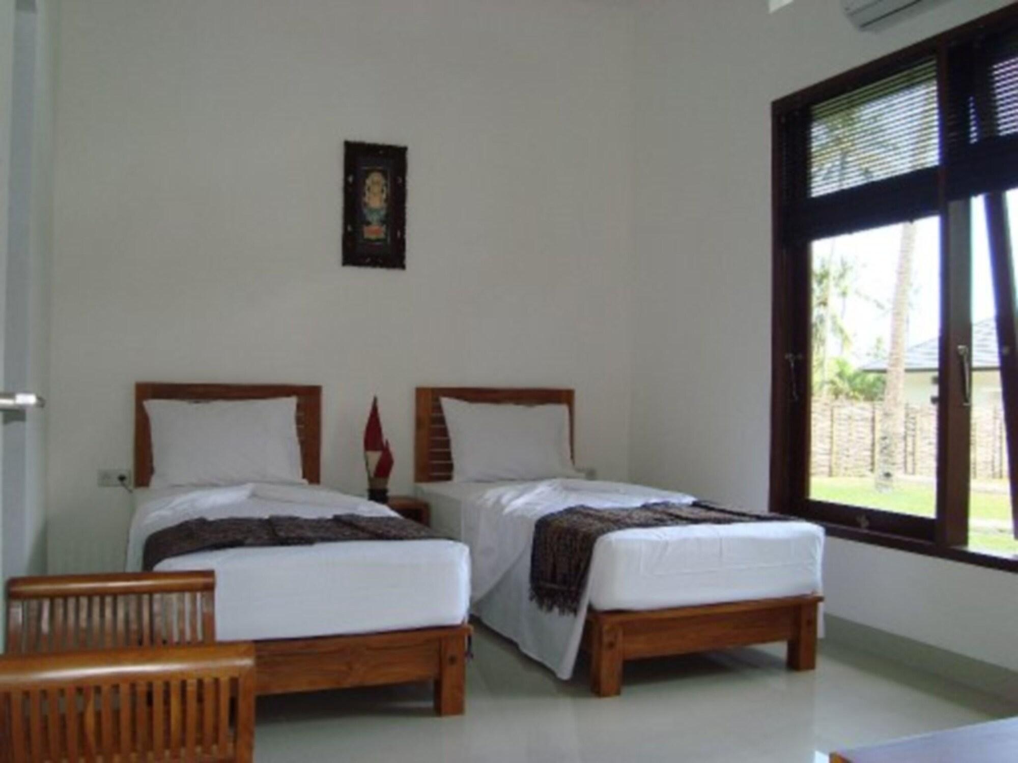 Dream Estate Resort Senggigi Ngoại thất bức ảnh
