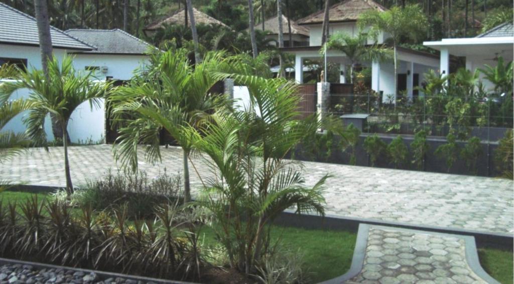Dream Estate Resort Senggigi Phòng bức ảnh